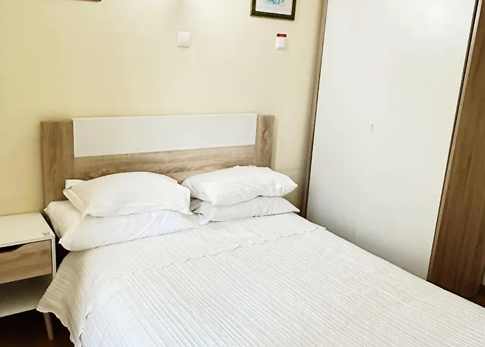 Central Guest House 게스트하우스