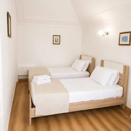 Konukevi Central Guest House Figueira da Foz