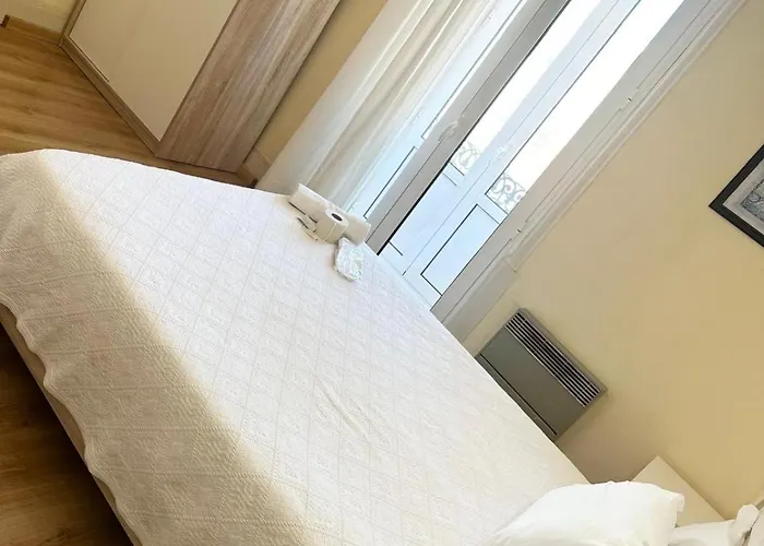 Central Guest House