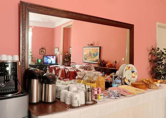 Central Guest House Pensjonat 3*